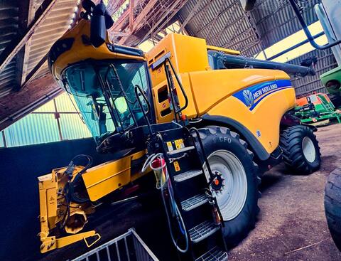 New Holland CX 8.80