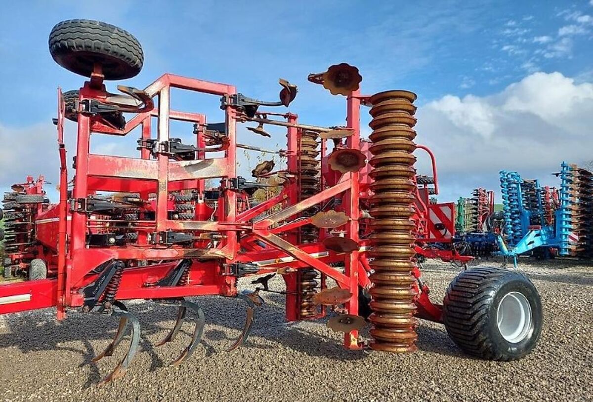 Horsch Terrano 6 FX mit DouDrill 3