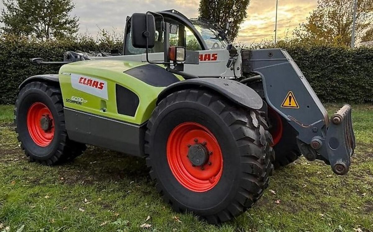 Claas Scorpion 6030 CP 1