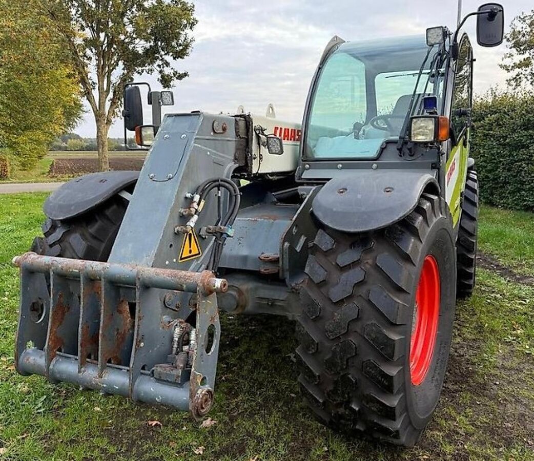 Claas Scorpion 6030 CP 3