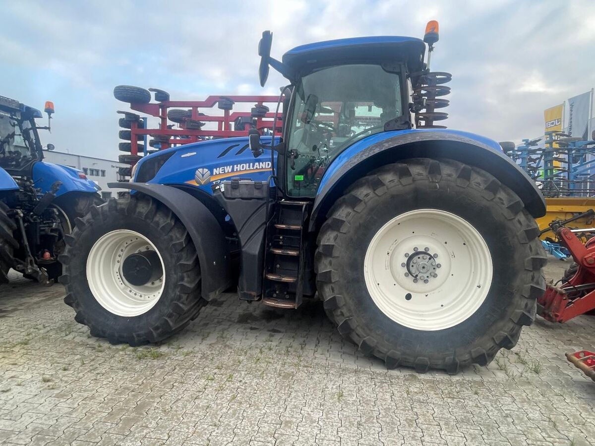New Holland T 7.315 1