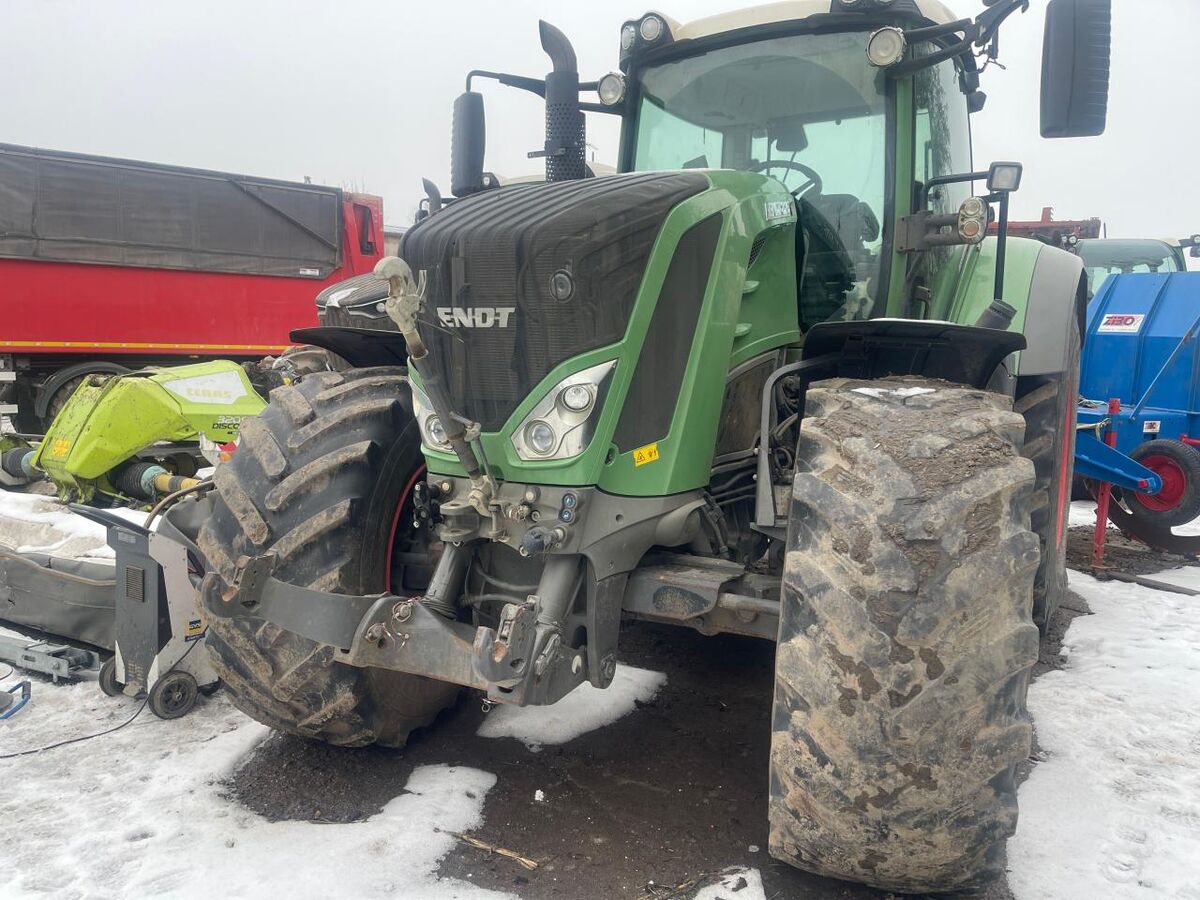 Fendt 826 Vario 2
