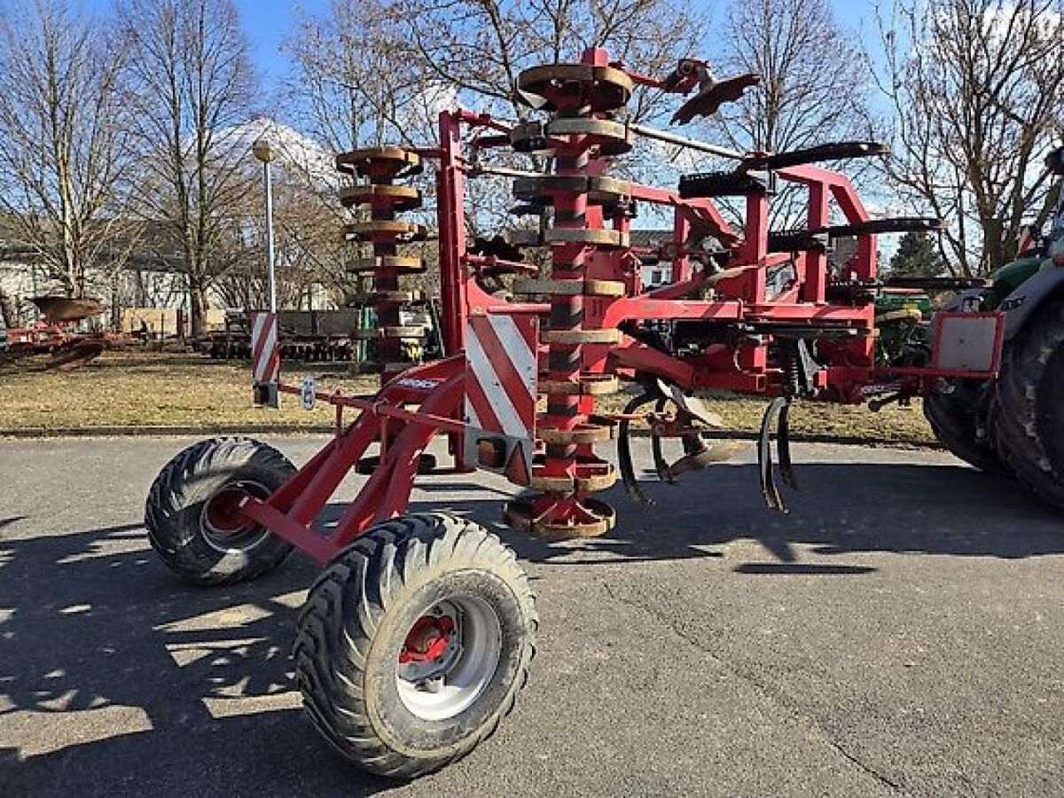 Horsch Terrano 4FX 2