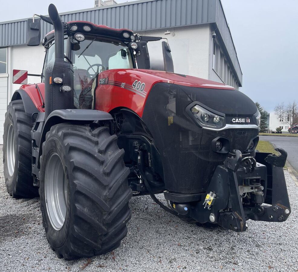 Case IH Magnum 400 1