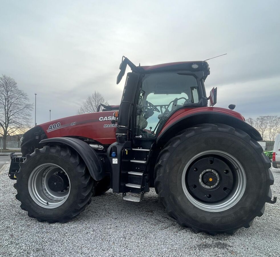 Case IH Magnum 400 3