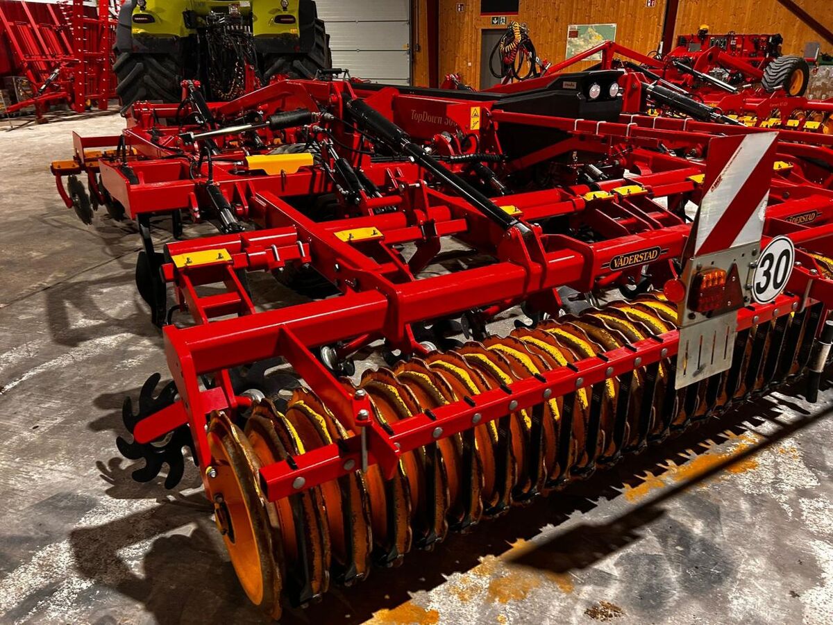 Väderstad TopDown 500 E-Service 3