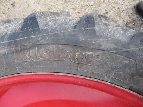 Kleber Pflegeräder f. Fendt  200 Vario