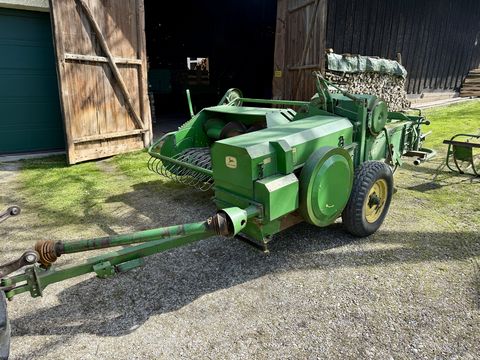 John Deere 214T