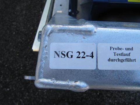 Schneeberger  NSG 22-U4 mit AVR Regelung