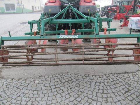 Regent Tukan  FSG 300