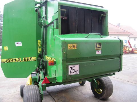 John Deere 590