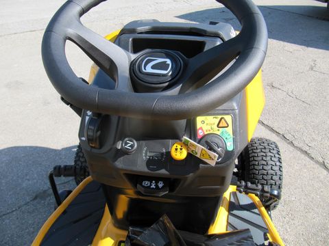 Cub Cadet XT2 QR 106