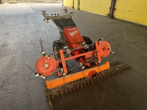Reform Eingrasmäher Bucher M550