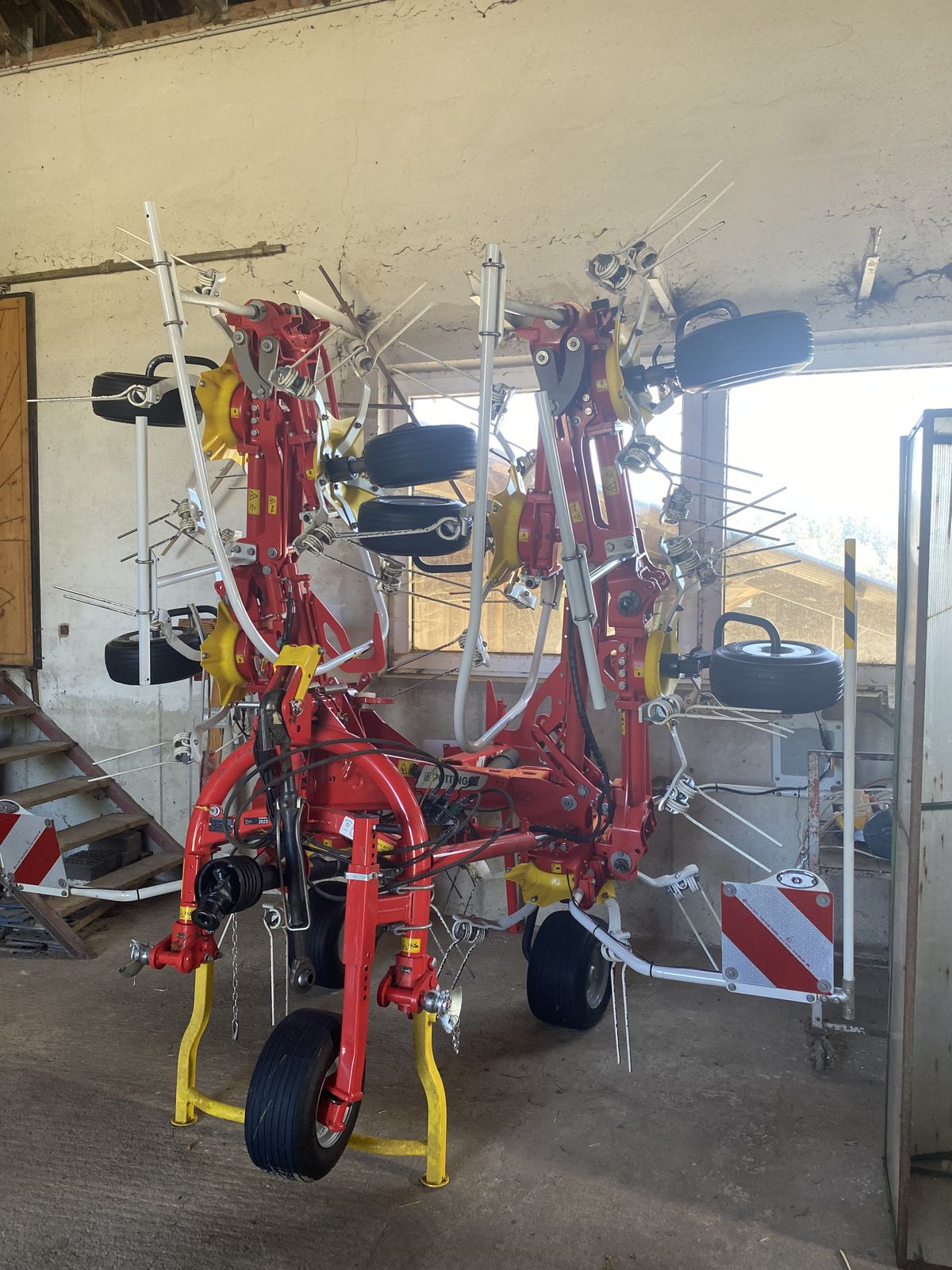 Pöttinger Zettkreisel HIT 8.81 2