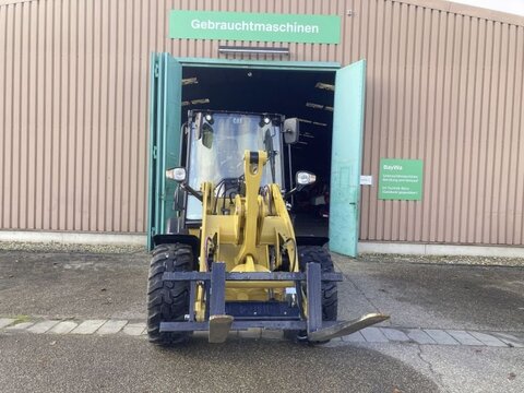 Caterpillar CAT 907 3