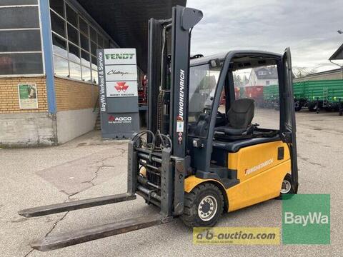 Jungheinrich EFG 430 Akku schwach