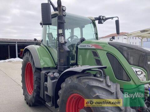 Fendt 714 VARIO S4 PROFI 2