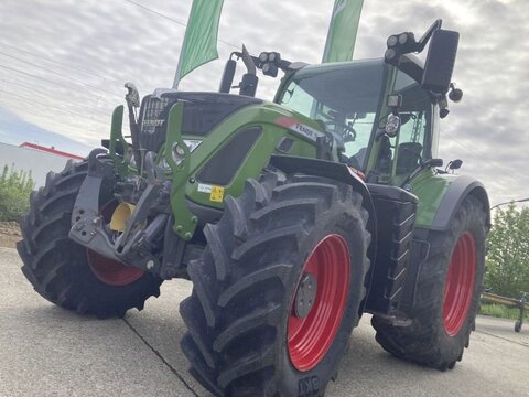 Fendt 718 VARIO S4 P