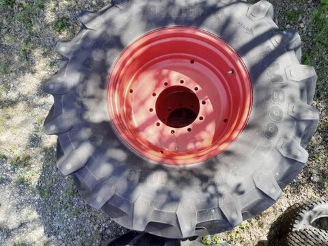 Trelleborg 600/65 R28 + 650/65R42