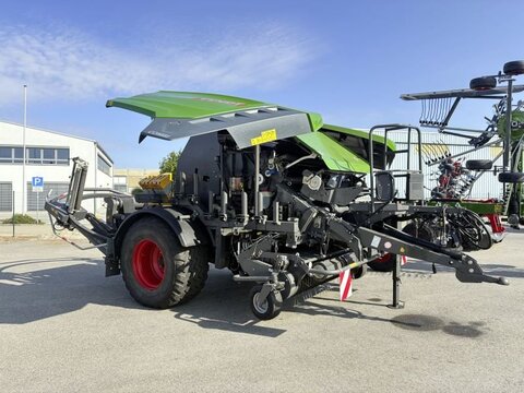 Fendt ROTANA 130 F COMBI ISOBUS