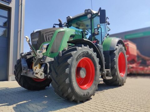 Fendt 828 VARIO S4 PROFI PLUS