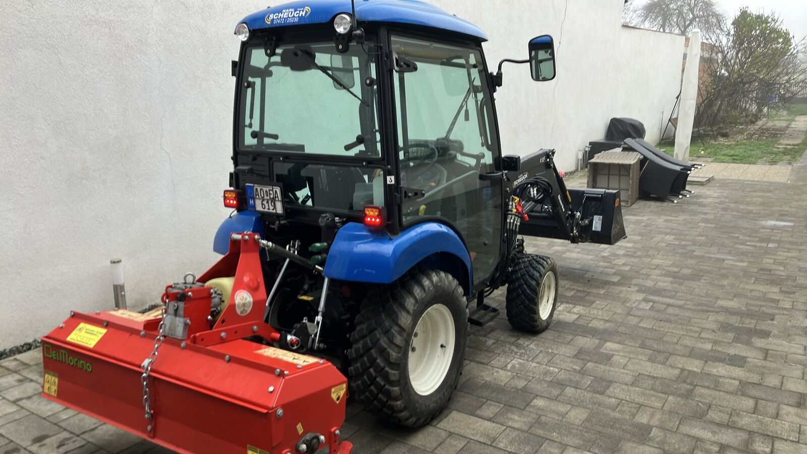 New Holland Boomer 25 3