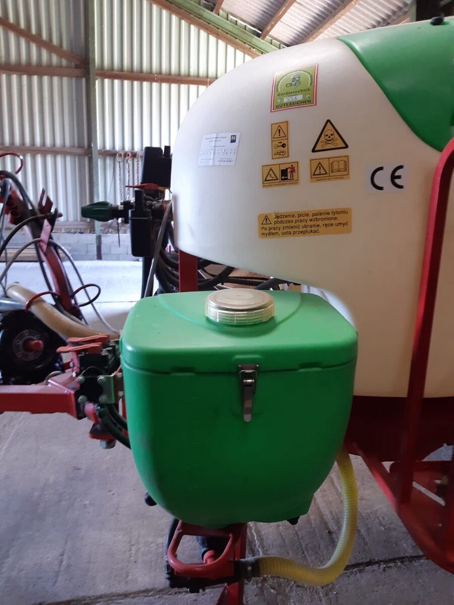 Bury Perkoz Pelikan Standard  3