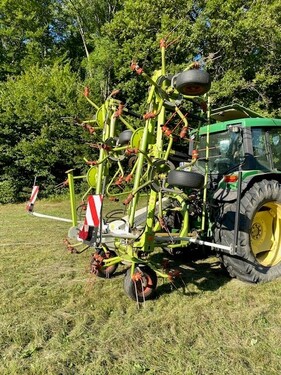 Claas Volto 900