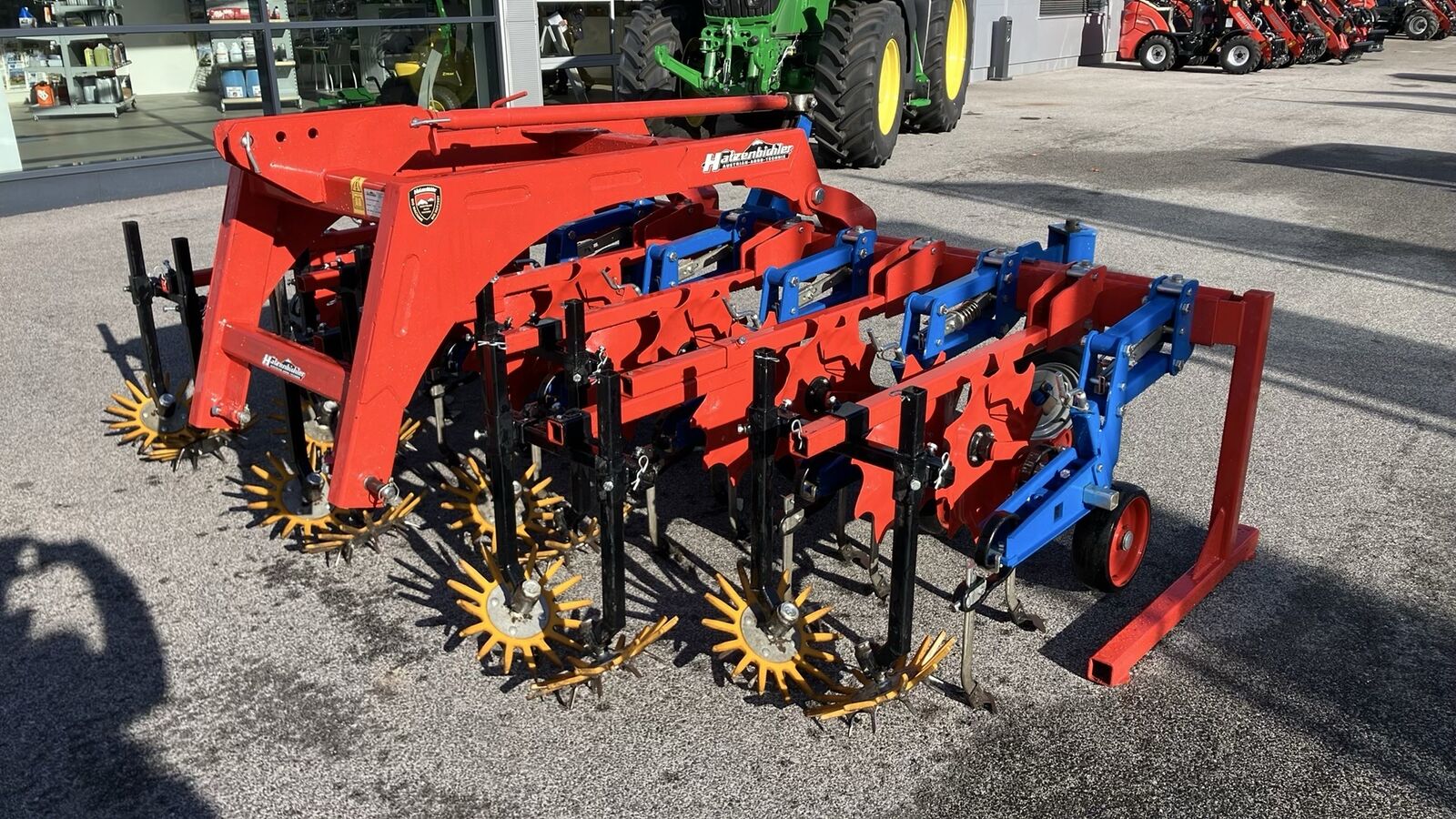 Hatzenbichler Frontrübenhackgerät 2