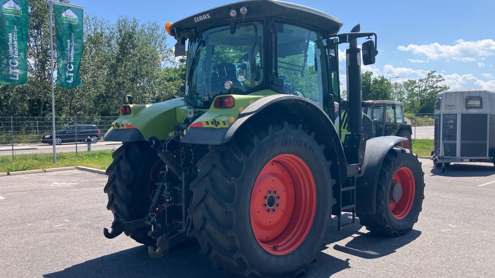 Claas ARION 530 3