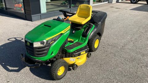 John Deere X167R