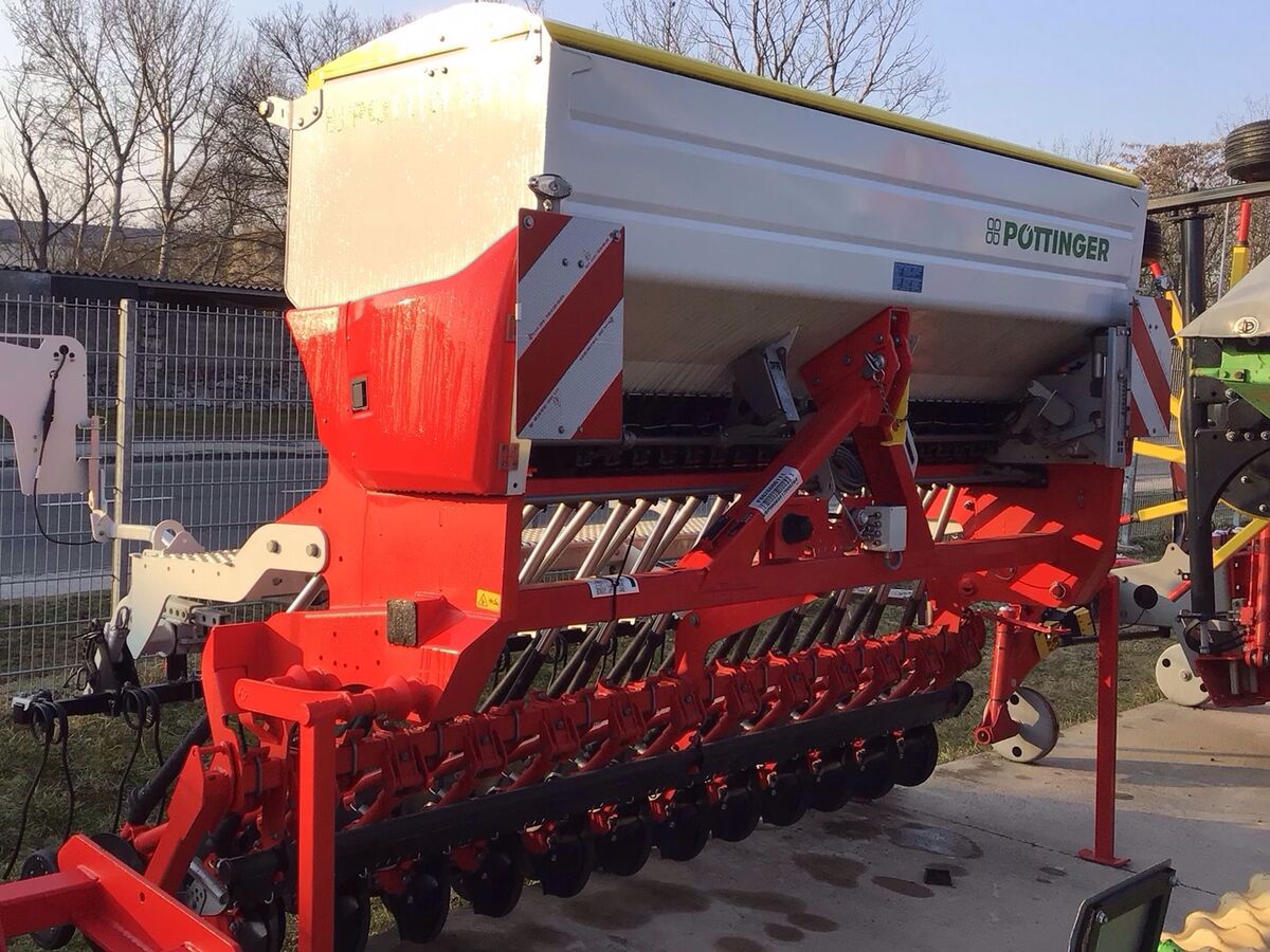 Pöttinger VITASEM M 3000 3