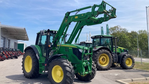 John Deere 6150M