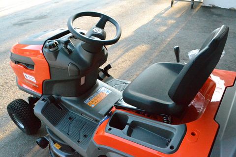 3593-989d0a5f7cff2c580414f393c519c8f4-6812561