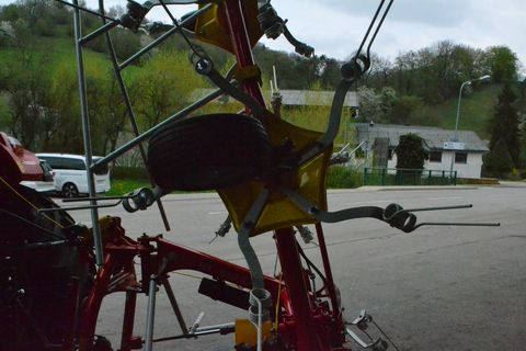 3593-c610ab000841a411b3b9eafb0a6a2ad4-6933967