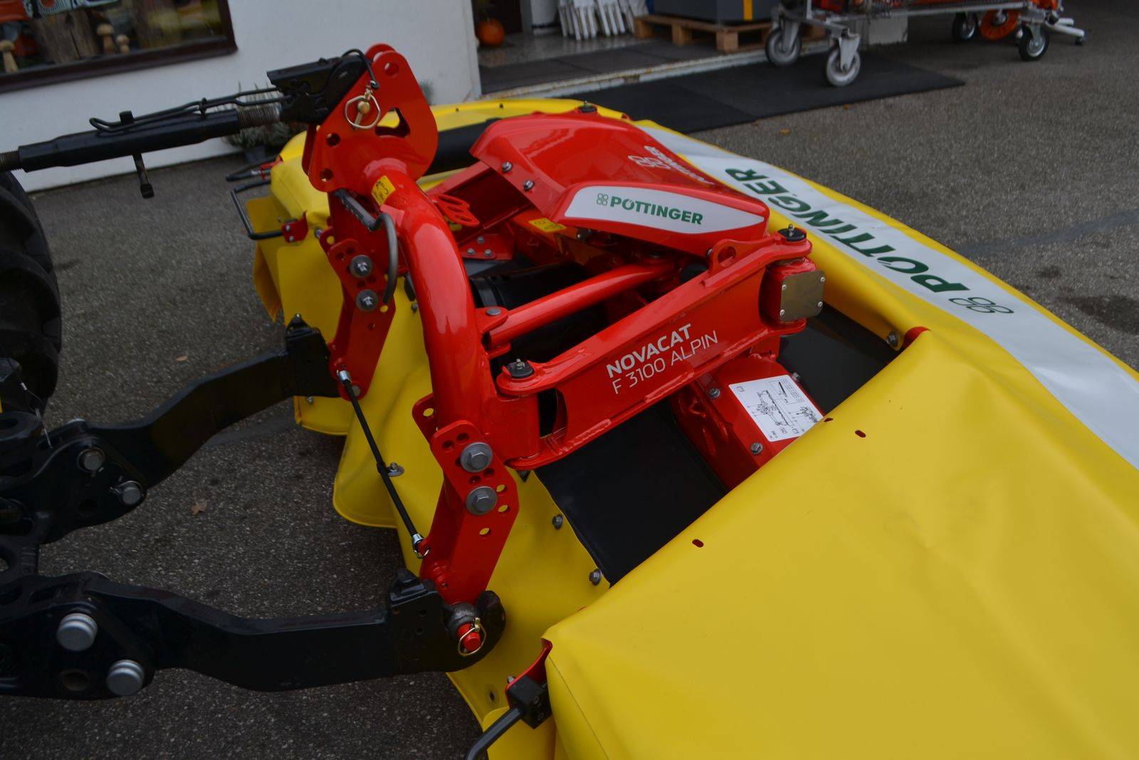 Pöttinger NOVACAT F 3100 ALPIN 3