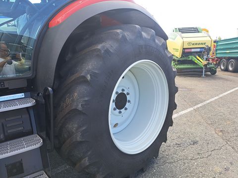 Steyr 4135 Profi CVT (Stage V)