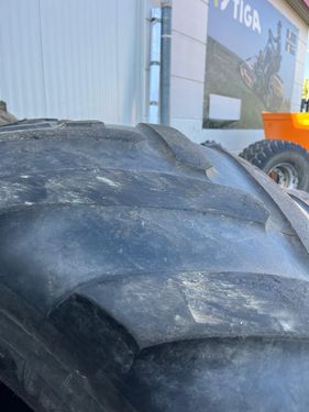 Michelin 600/70R30 + 710/70R42