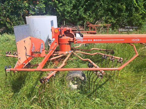 Kuhn GA 600 Wurmschwader