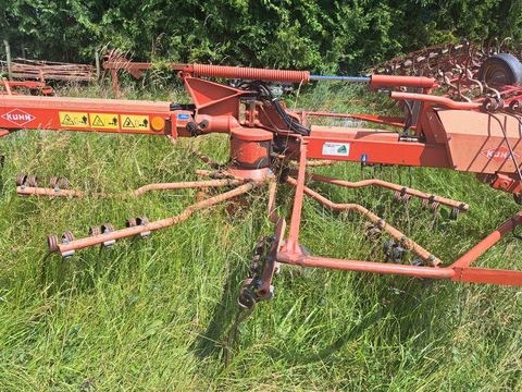 Kuhn GA 600 Wurmschwader