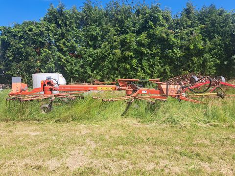 Kuhn GA 600 Wurmschwader