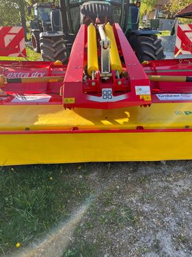 Pöttinger Nova Cat 356 Alpha Motion