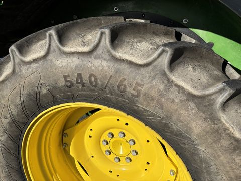 John Deere 5090R