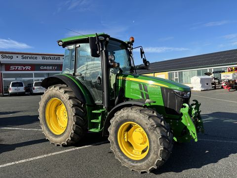 John Deere 5090R