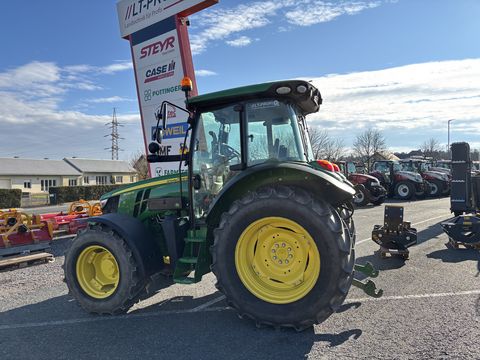 John Deere 5090R