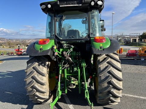 John Deere 5090R