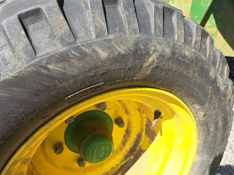 John Deere 592 Maxi Cut