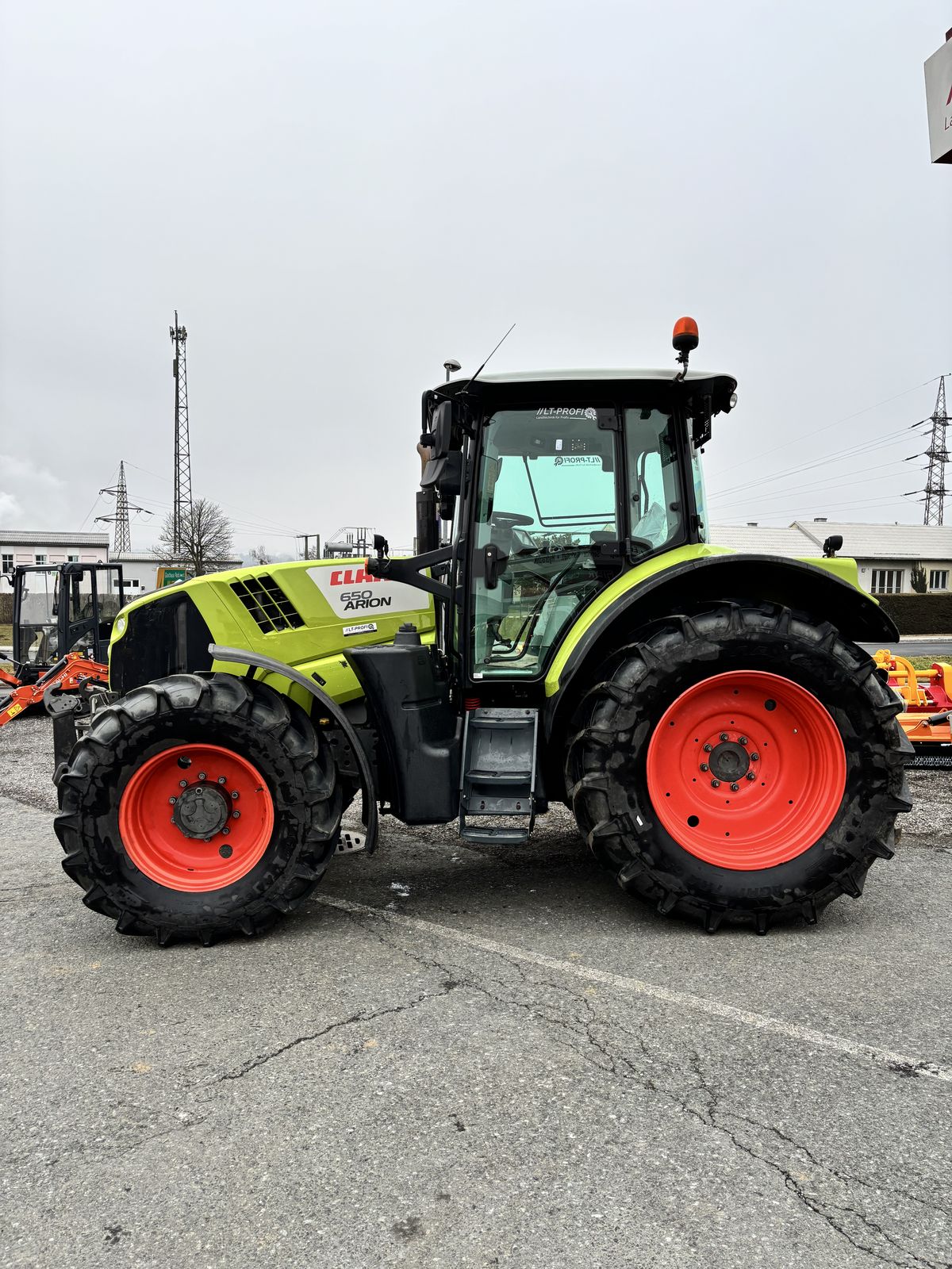 Claas Arion 650 CMATIC 3