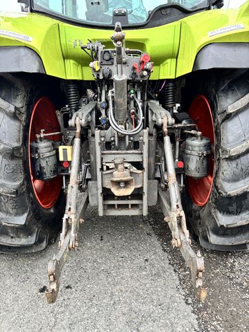 Claas Arion 650 CMATIC