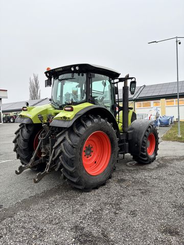Claas Arion 650 CMATIC